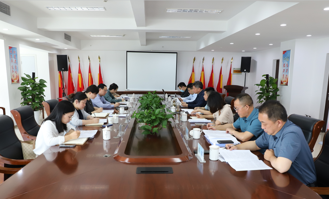 6.8集團(tuán)黨委委員、副總經(jīng)理李益帶隊(duì)調(diào)研綠陽集團(tuán).png